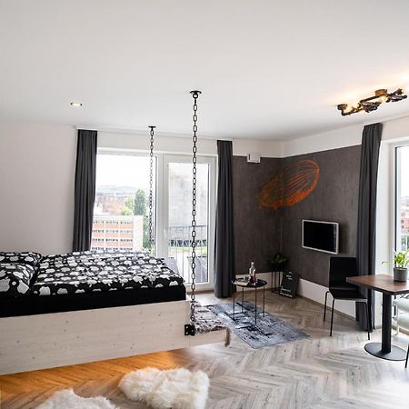 Apartament Zeppelin Studio With An Industrial View - Brno Zewnętrze zdjęcie