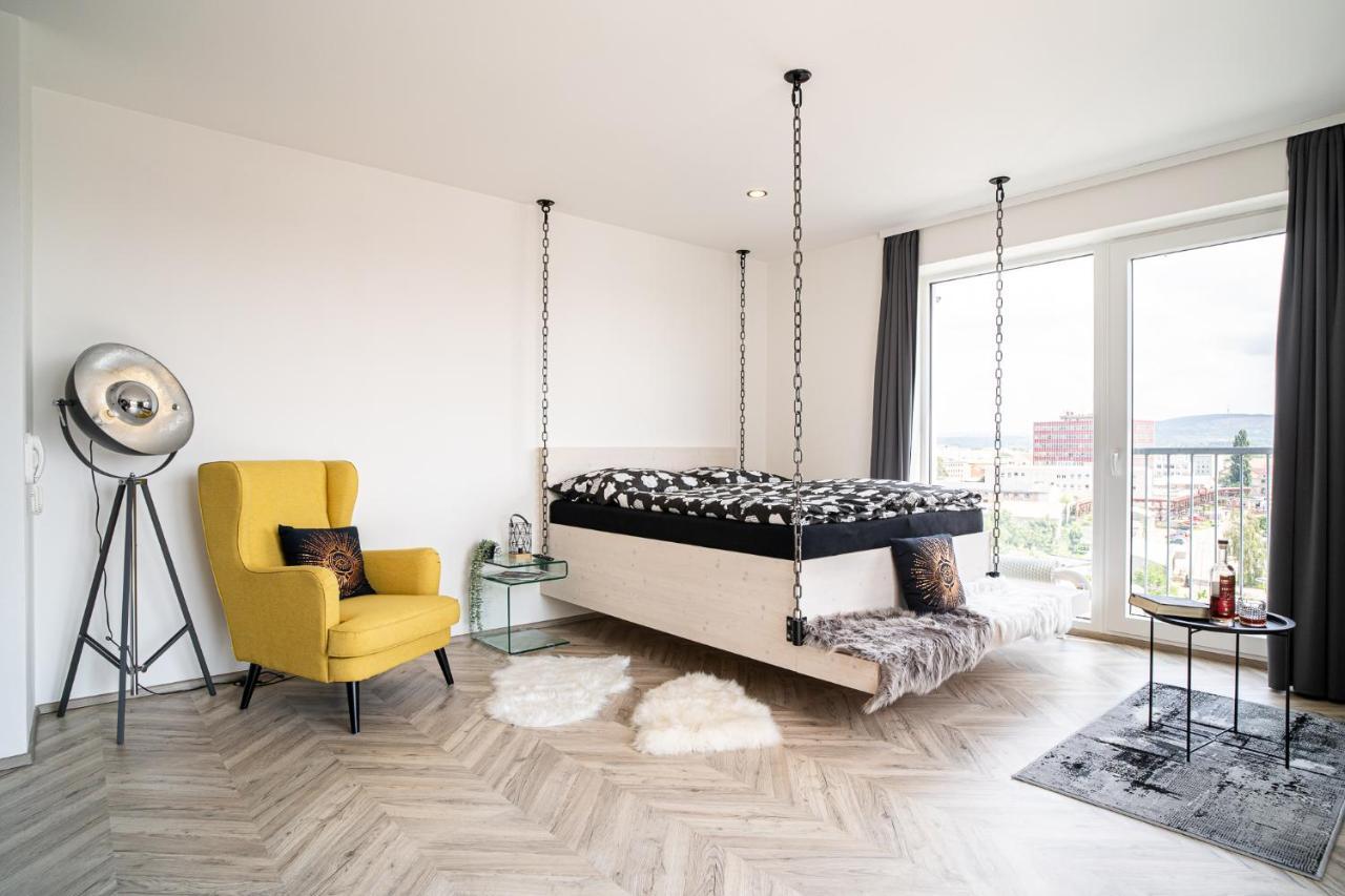 Apartament Zeppelin Studio With An Industrial View - Brno Zewnętrze zdjęcie