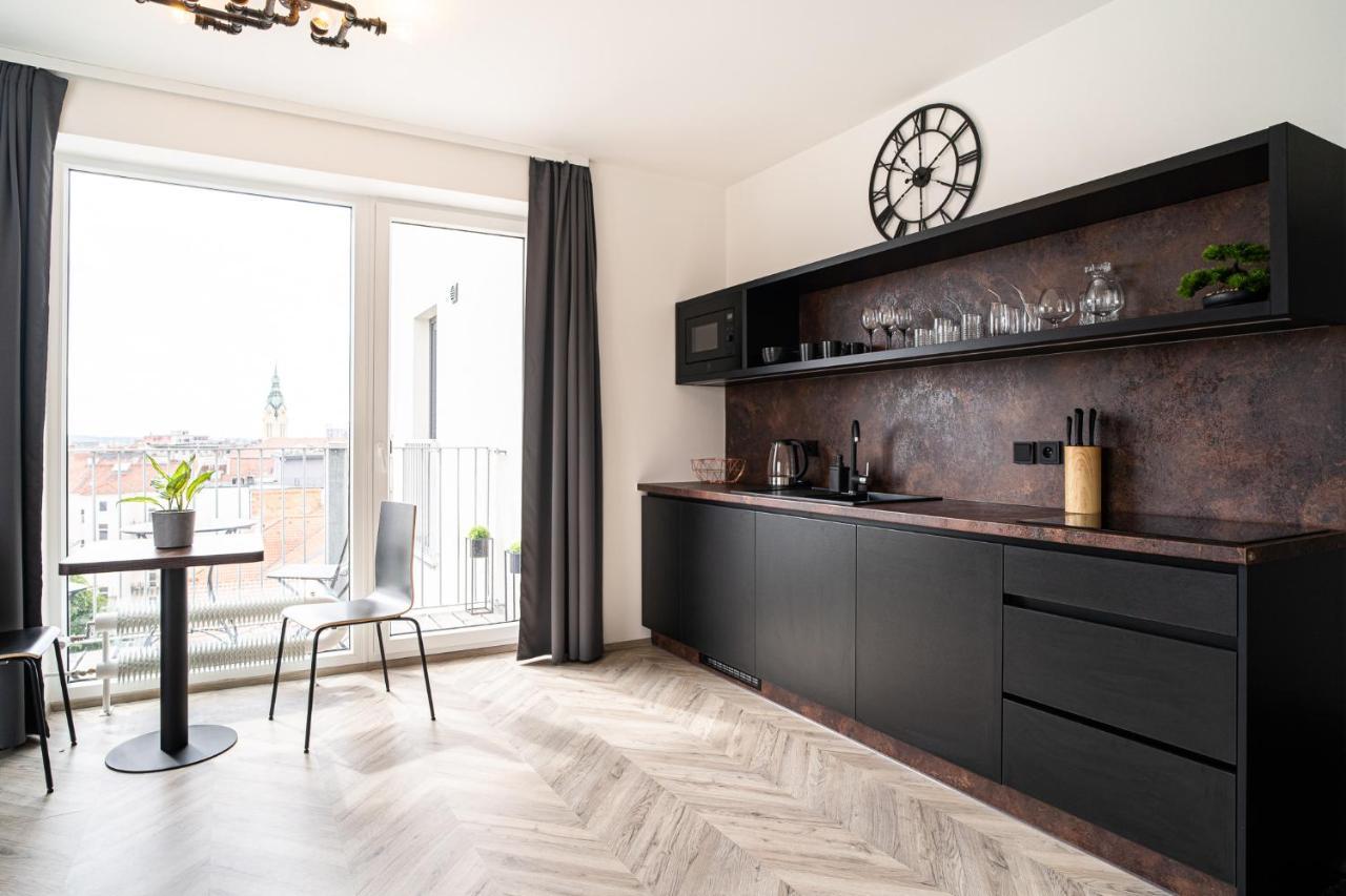 Apartament Zeppelin Studio With An Industrial View - Brno Zewnętrze zdjęcie