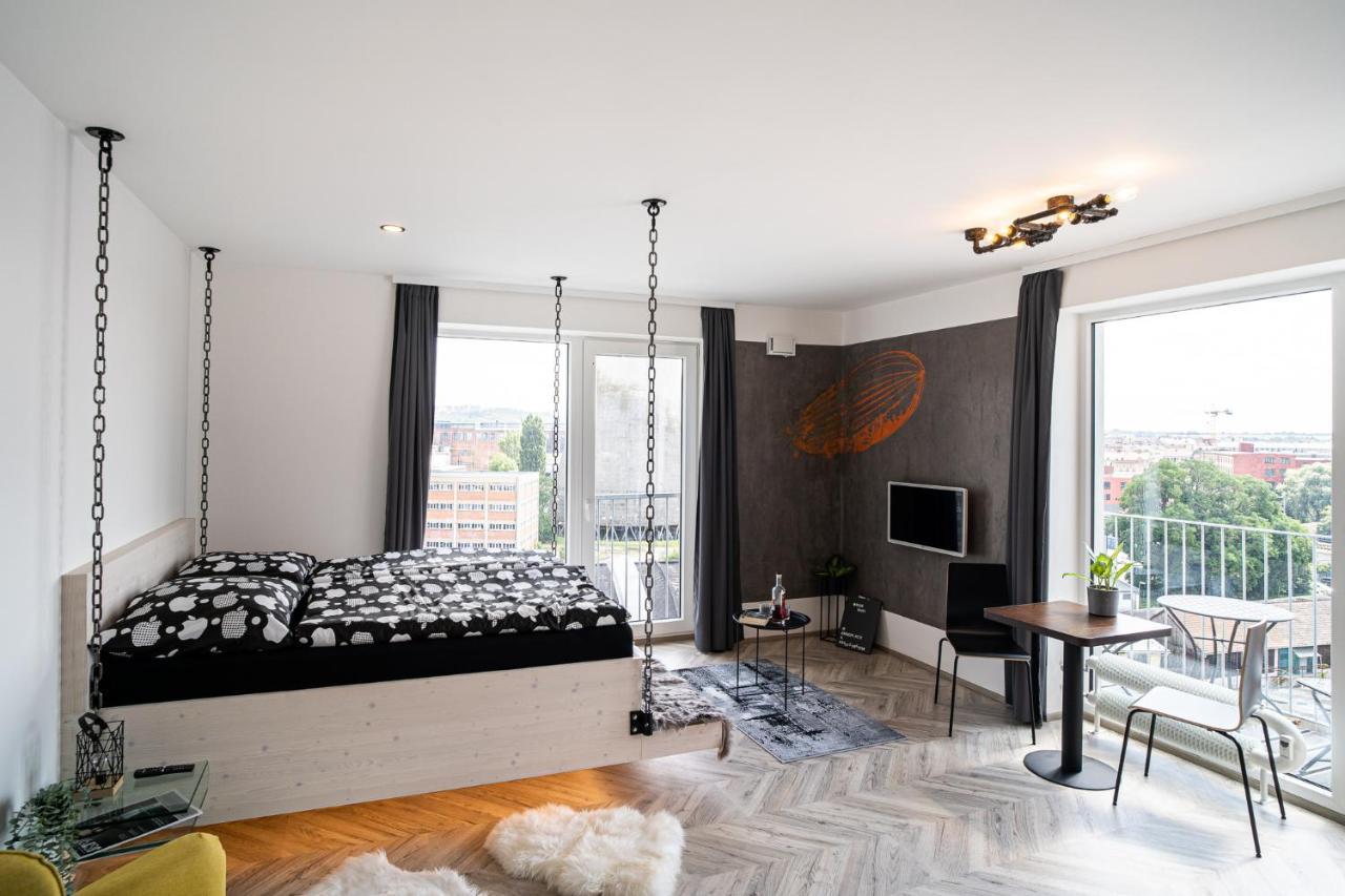 Apartament Zeppelin Studio With An Industrial View - Brno Zewnętrze zdjęcie